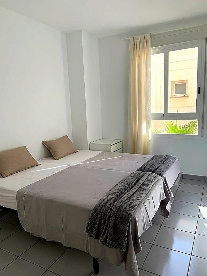 Spectacular Sea Views 2 Bedrooms In Villa Marina เบนิดอร์ม ภายนอก รูปภาพ